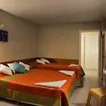 Golden Gate 3* クシャダス