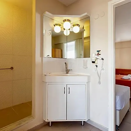 Golden Gate Hotel Kusadası