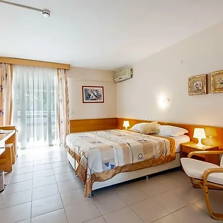 Hotel Golden Gate Kusadası