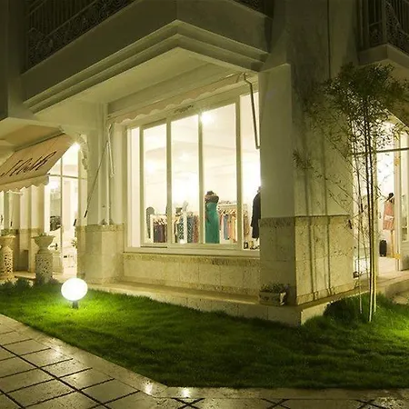 ホテル Golden Gate 3*