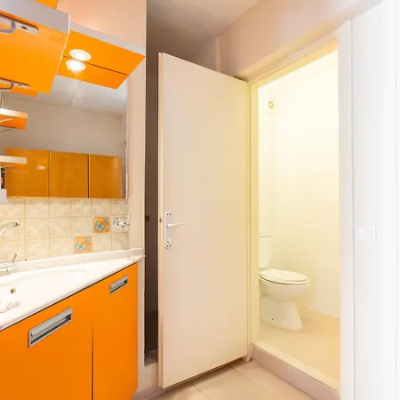 ホテル Golden Gate 3*