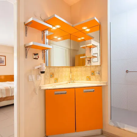 ホテル Golden Gate