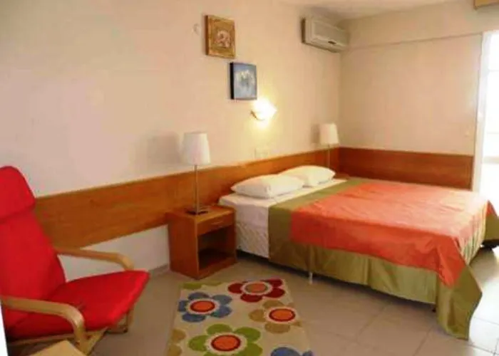 Golden Gate 3* Kusadası